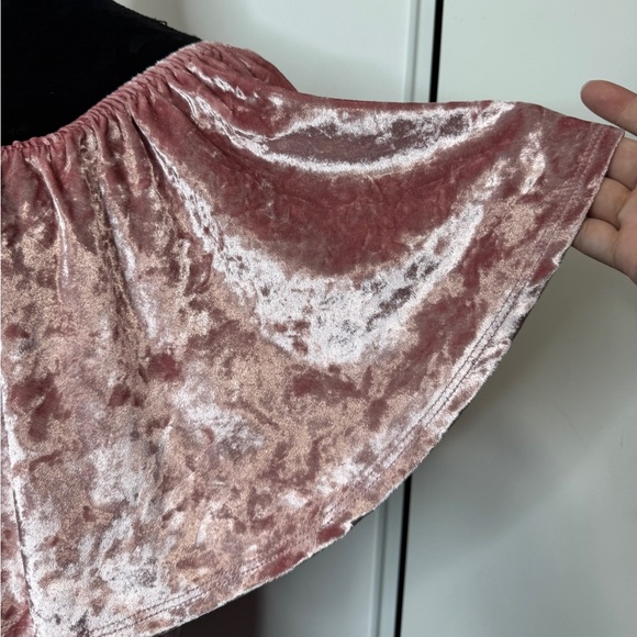 Venus Velvet Off-Shoulder Dress Pink - Picture 6 of 10